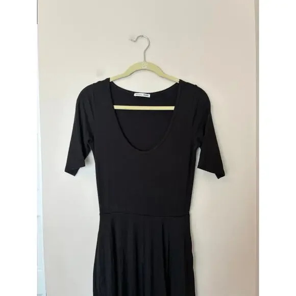 REFORMATION Jeans Lilian Midi Dress Black Jersey Stretch Swing Sz M Black Dress - Picture 4 of 8
